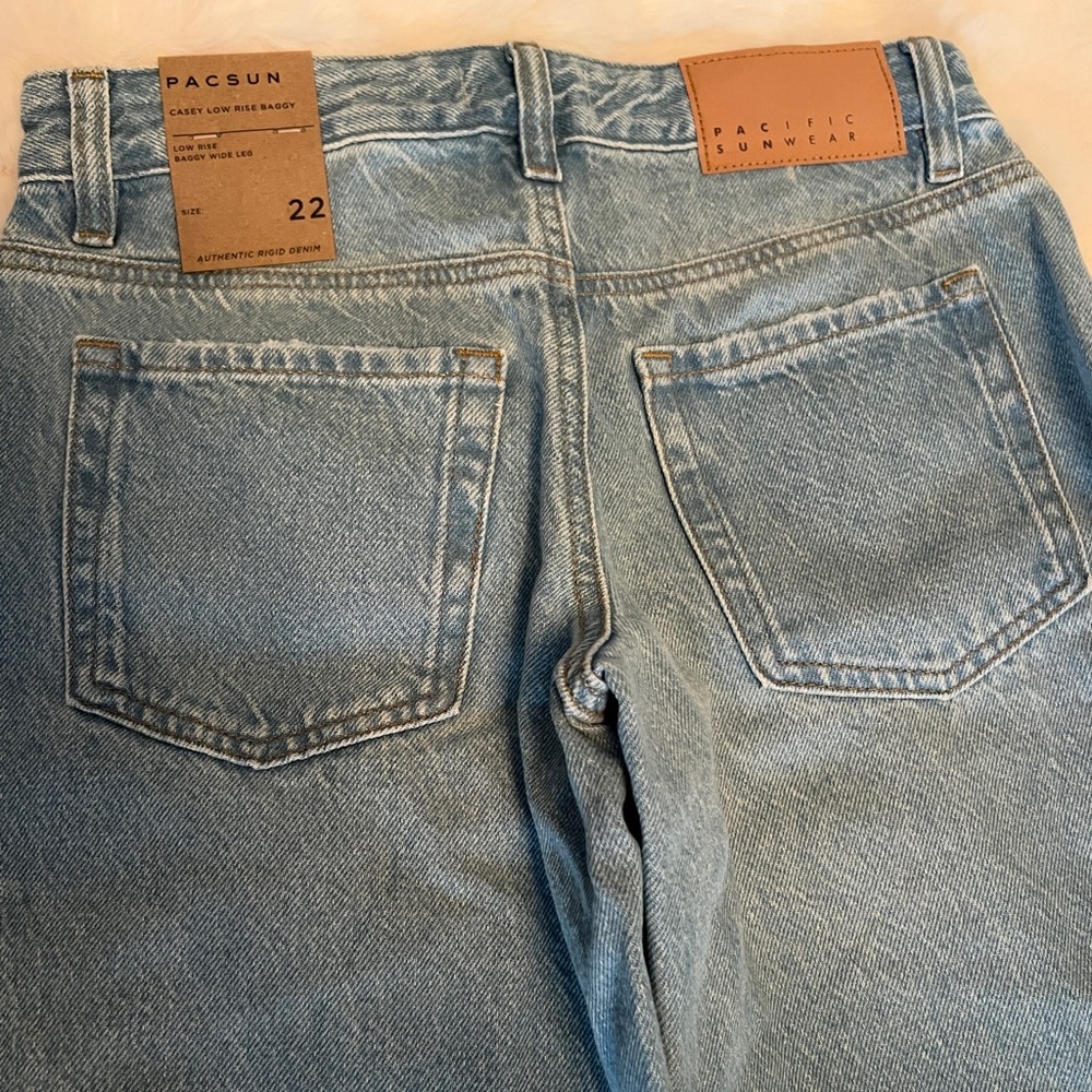 Relaxed fit jeans 22